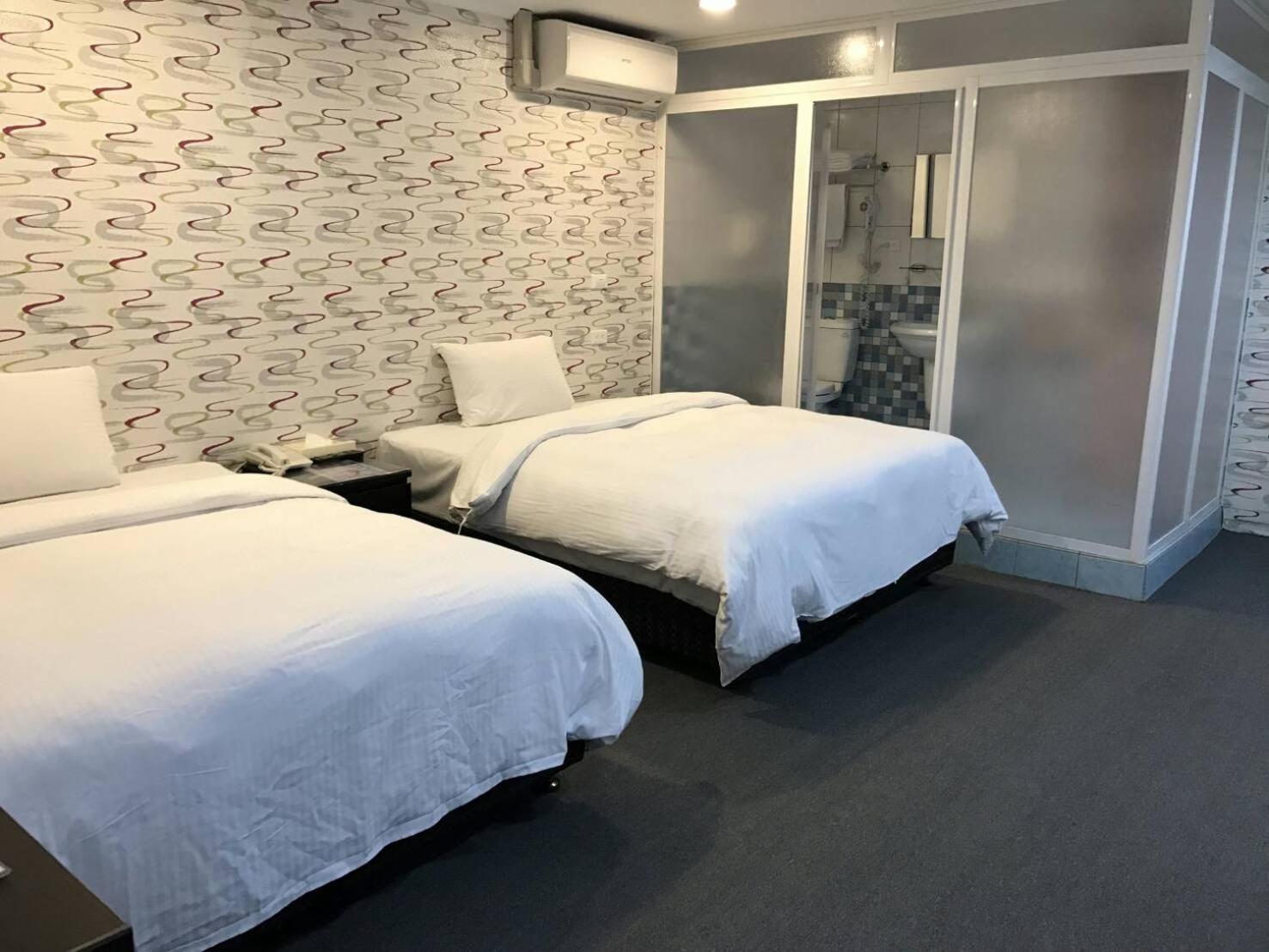 Chang Ti Metropolis Commercial Hotel Čung-li Exteriér fotografie